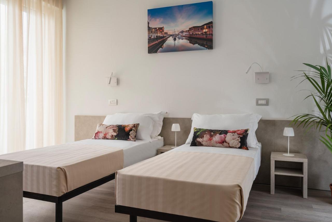 Nido Suite & Apartments Чезенатико Экстерьер фото